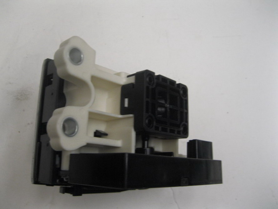 Mercedes Benz GEAR SHIFTER SHIFT LEVER 2312670024: Used Auto